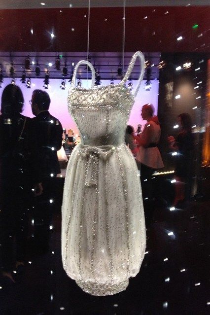 Girlhomeshops - Robe de soirée courte blanche, magnifique, en tulle brillant et perlé, style princesse, élégante et formelle, Hoco gh5601