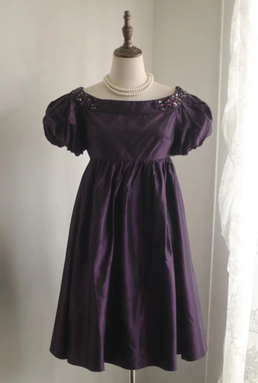 Purple Beaded Vintage Homecoming Dress Short Satin Prom Dress Evening Dress Graduation Dress gh4496