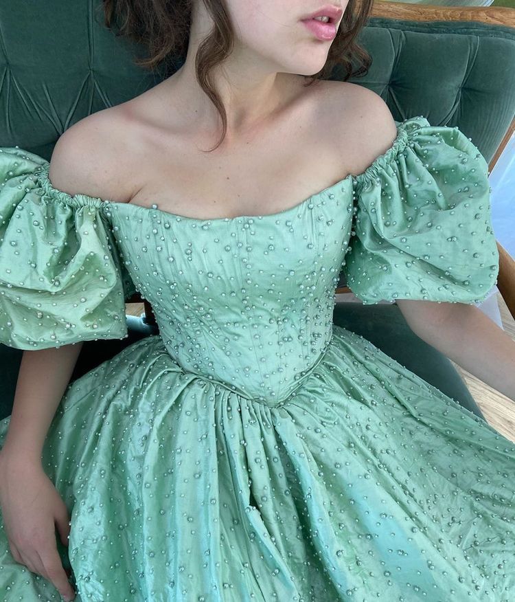 girlhomeshops-Green pearl beaded long satin short-sleeved princess dress long graduation dress gh5766