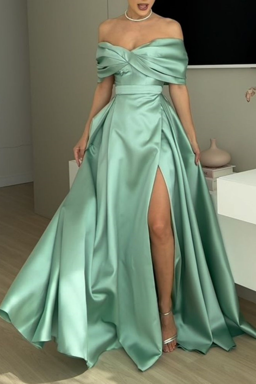 girlhomeshops-Grünes elegantes langes Satin-Ballkleid gh5957