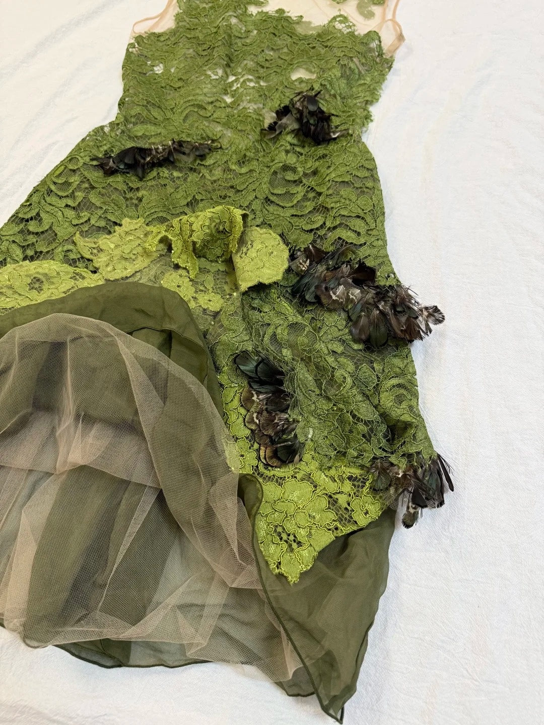 girlhomeshops-Olive Green Lace and Chiffon Paneled Sleeveless Midi Dress gh6311