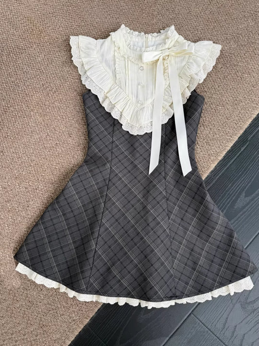 French retro plaid faux two-piece dress, new summer style, lace patchwork, elegant sleeveless short dress. 11344