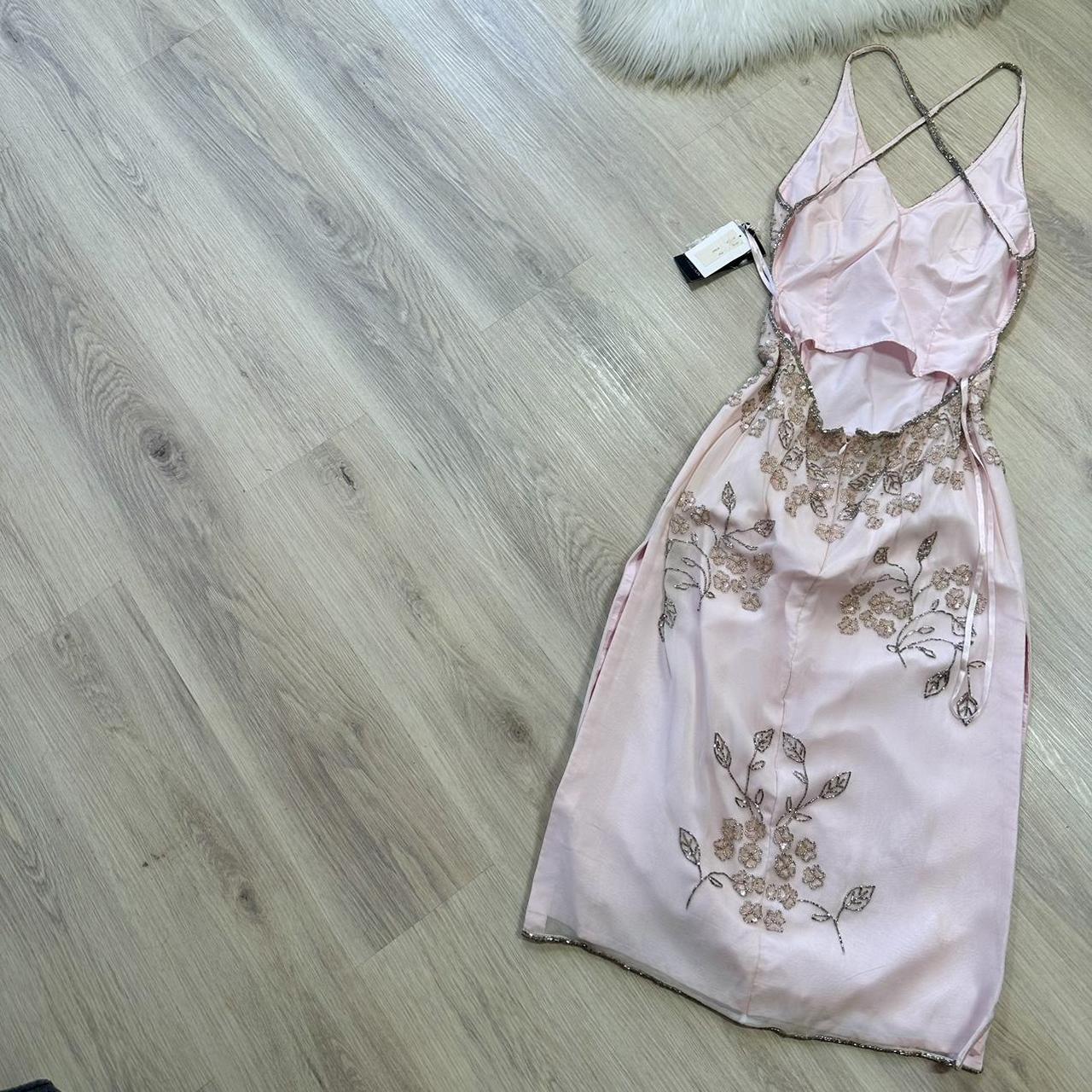 Superbe robe de fée rose pâle vintage avec perles florales argentées, belle robe de bal perlée, robe Y2K, robe de fée, robe de retour, robe d'invité de mariage, robe des années 2000 gh4513