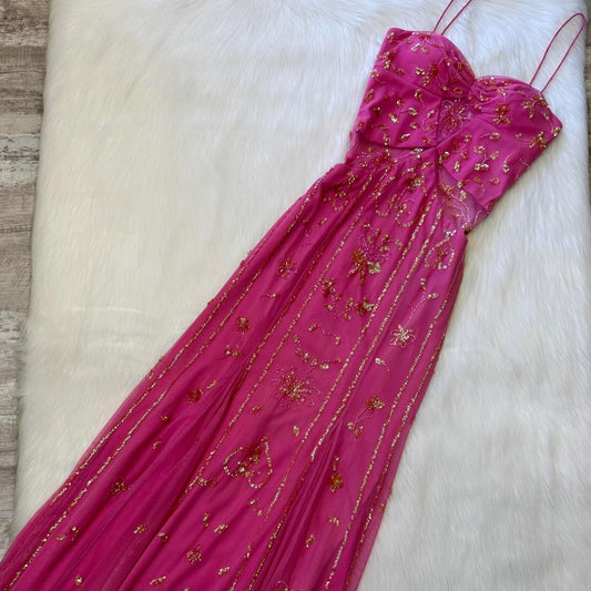 Superbe robe de soirée en mousseline de soie rose vif, élégante et délicate, style vintage, à paillettes florales, longue, robe de bal, robe d'anniversaire, robe de fée, robe de bal, robe d'invitée de mariage, robe de bal gh3810
