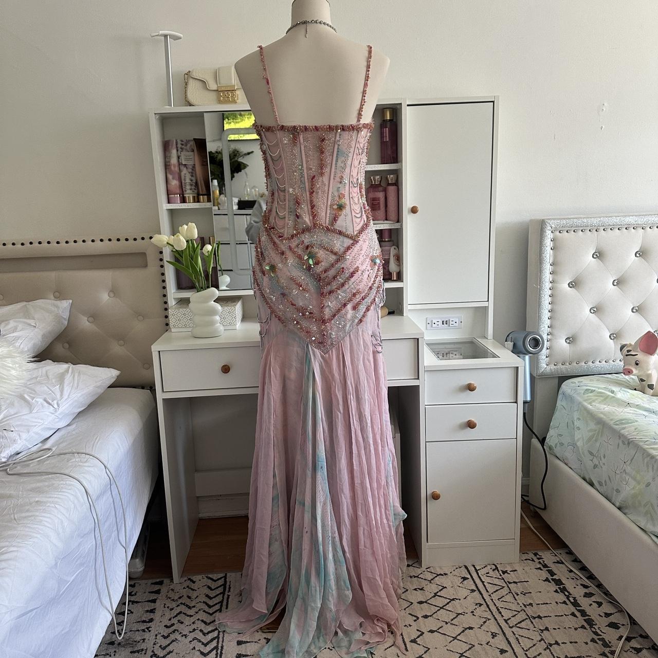 Pale Pink and Blue Flowing Vintage Fashion Mermaid Beaded Bodice Beaded with Sequins Beautiful Unique Glitter Elegant Long Chiffon Tulle Ball Gown Evening Gown Party Dress Prom Gown gh3881