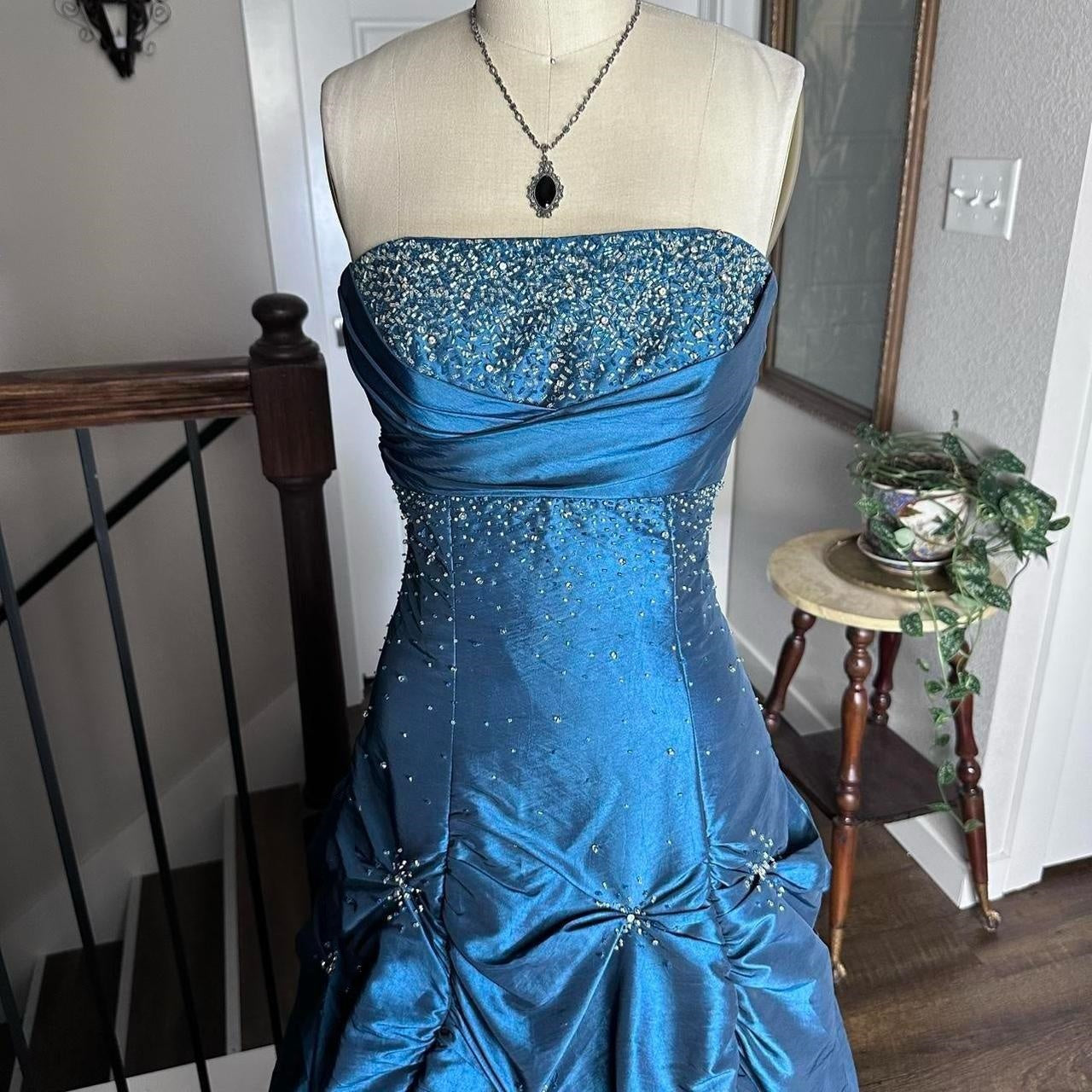 Robe de soirée longue en satin bleu vintage, élégante et exquise, avec perles, longueur au sol, gh3936