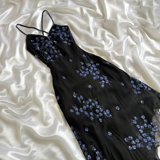 Robe de soirée longue en mousseline de soie, noire, magnifique, brillante, élégante, unique, exquise, à fleurs bleues, avec perles, robe de bal, gh3563