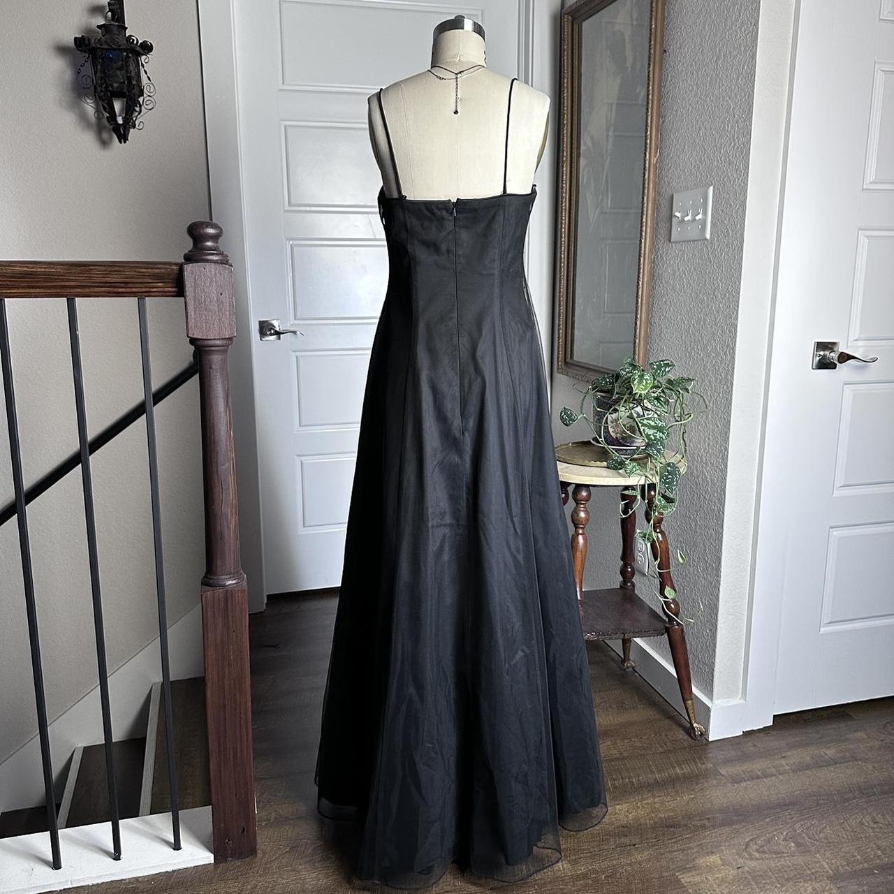 Black vintage fashion elegant exquisite beaded floral spaghetti straps long A-line satin tulle ball gown evening dress party dress prom dress gh3681