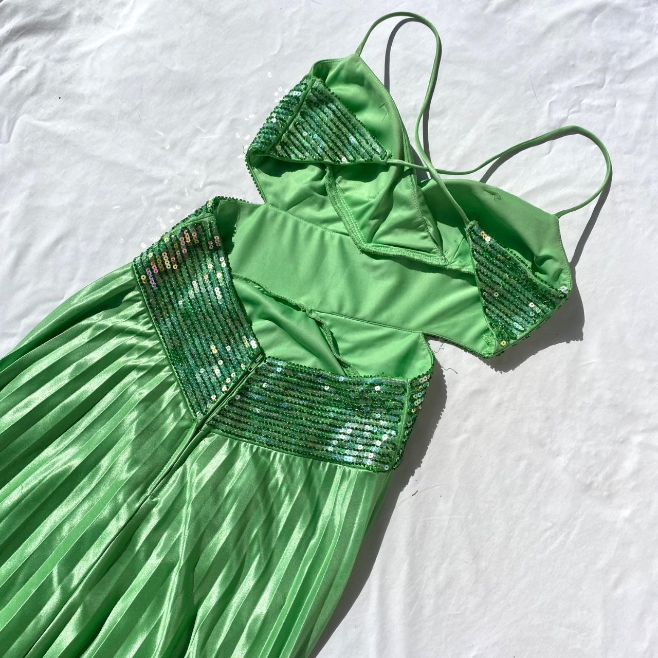 Robe de soirée en satin vert vintage, décolleté plongeant en V, exquise, à paillettes et perles, longue, dos nu, robe de bal, robe de soirée, robe de fête d'anniversaire, gh3960