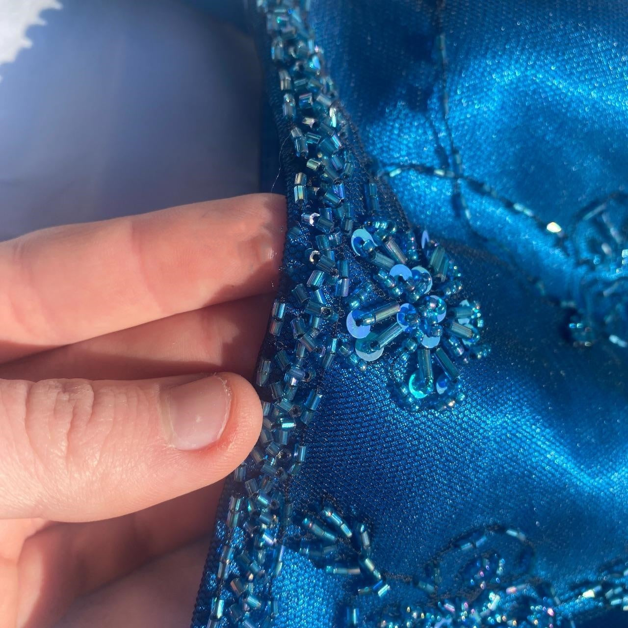 Robe de soirée longue en satin et tulle, style vintage, bleu délicat, motif floral, perles, ombré, bretelles spaghetti, col carré, robe de bal, robe de fête d'anniversaire, gh3957