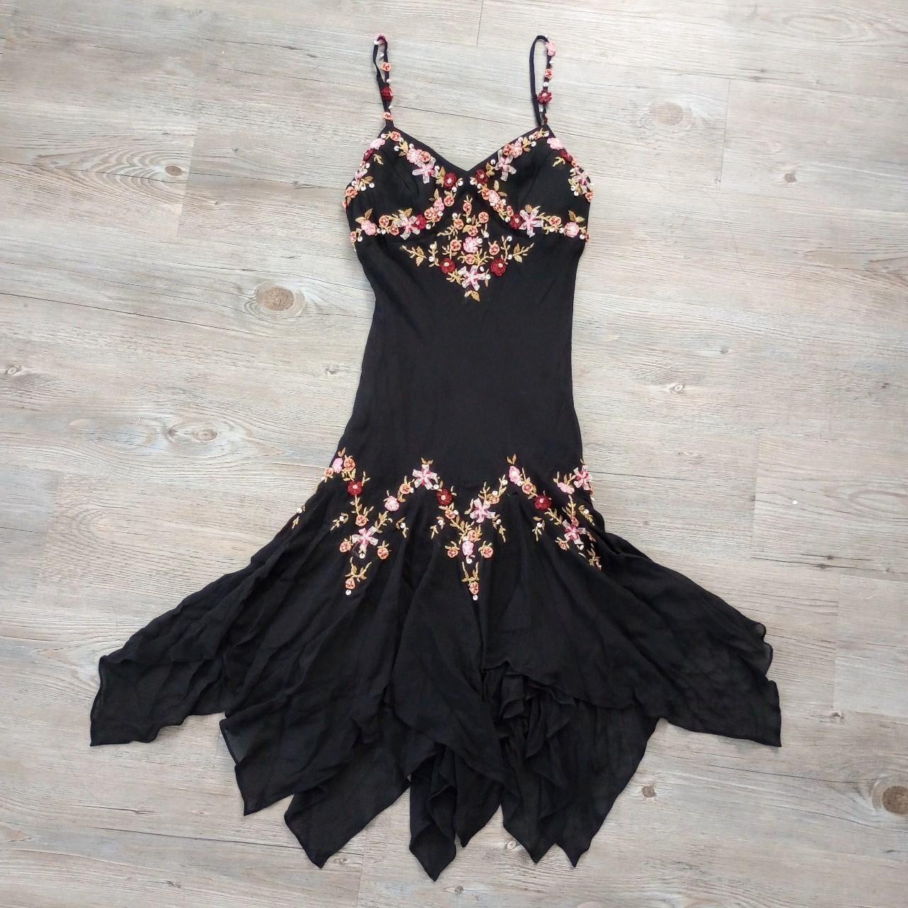 Robe de soirée longue en mousseline de soie, noire, élégante, rose, délicate, broderie de perles florales, bretelles spaghetti, volants, robe de bal, robe de soirée gh3569