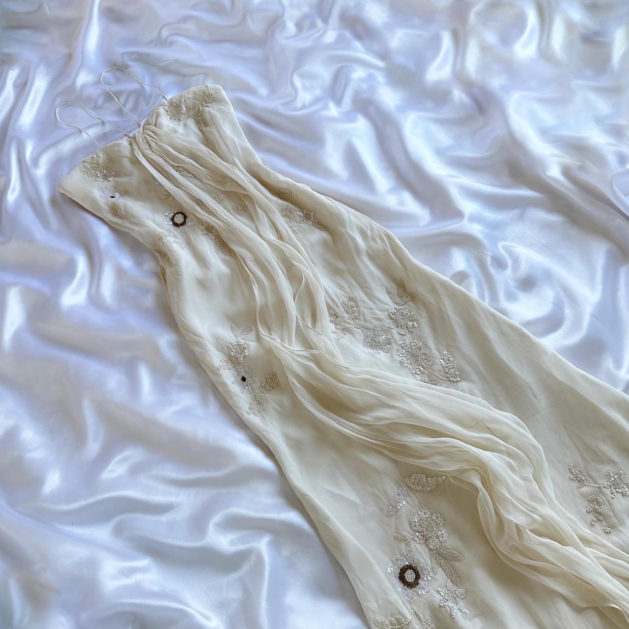 Robe de soirée longue en mousseline de soie, magnifique, légère et délicate, avec des bretelles spaghetti et des perles, gh3336