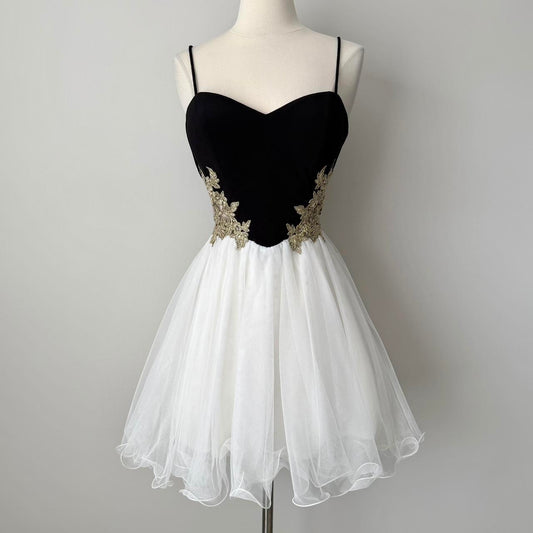 Black and White Dress Vintage Elegant Exquisite Beaded Short Women's Chiffon Puffy Flare Dress Cocktail Dress Homecoming Dress Prom Dress Evening Dress Party Dress gh4125