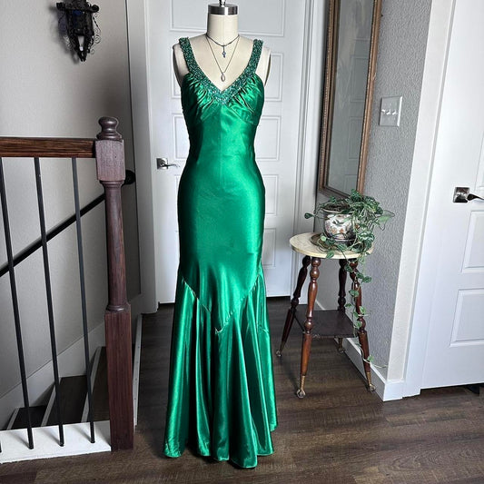 Green Shiny Vintage Fashion Sexy V-neck Rhinestone Bodycon Long Satin Backless Formal Prom Dress Evening Dress Party Dress gh3688