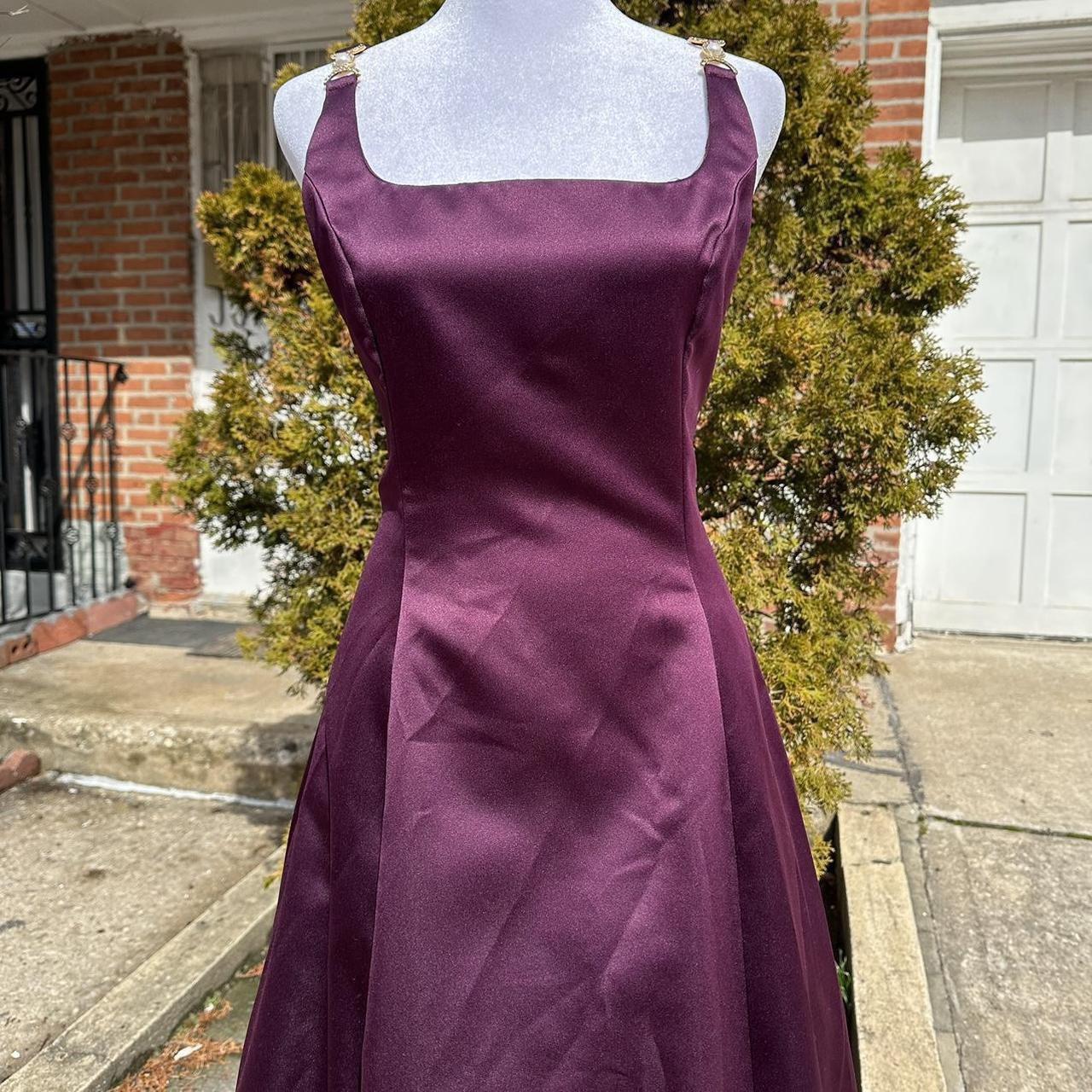 Robe de soirée longue en satin violet foncé, élégante et sophistiquée, style vintage, robe de bal, robe de fête d'anniversaire, robe de bal, robe de remise de diplôme, gh3888