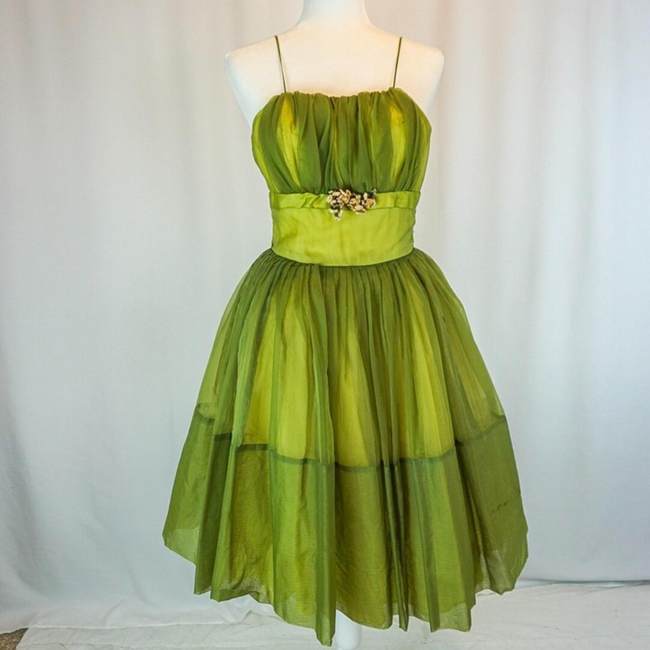 Yellow Green Vintage Elegant Sweet Delicate Floral Appliqué Suspender Cake Dress Puffy Skirt Short Knee Length Prom Dress Evening Dress Homecoming Dress gh3672