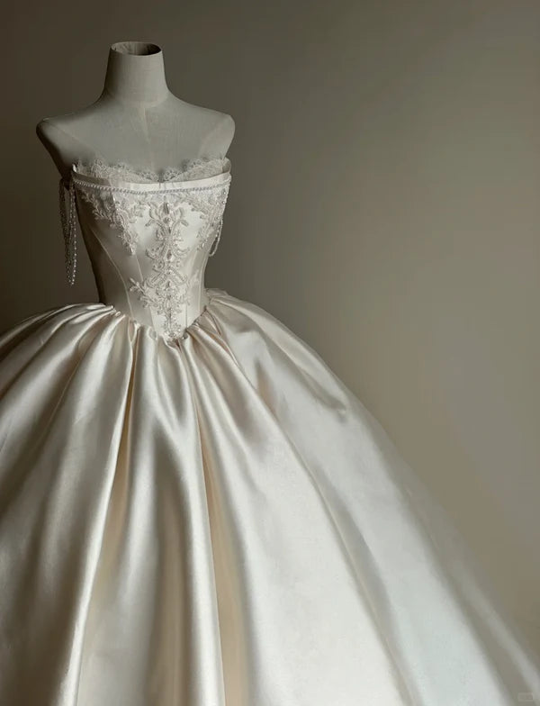 Girlhomeshops - Robe de bal de mariage élégante en satin blanc et tulle gh5435