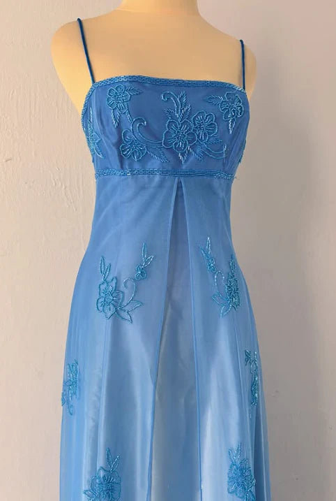 Robe de soirée longue en tulle, élégante et élégante, avec broderies et perles, bretelles spaghetti, bleu marine, gh3575