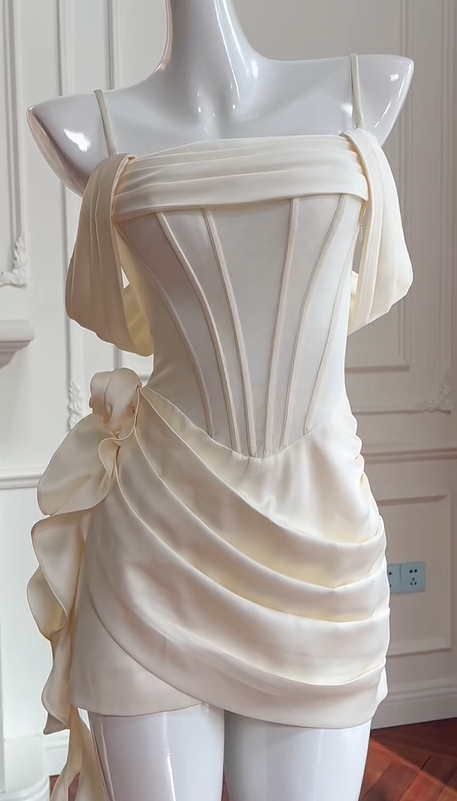 Girlhomeshops -Beige fishbone suspenders sweet simple short satin homecoming dress birthday party dress Prom dress gh5101