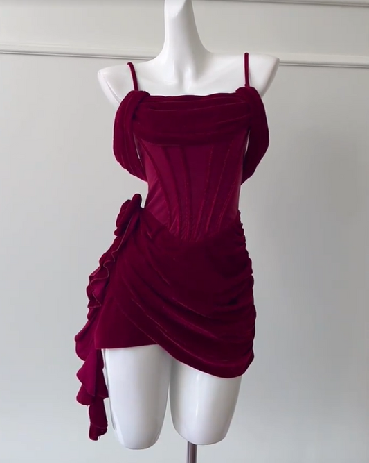 Girlhomeshops -Burgundy velvet sling fishbone slim waist short homecoming dress birthday party dress Prom dress gh5105