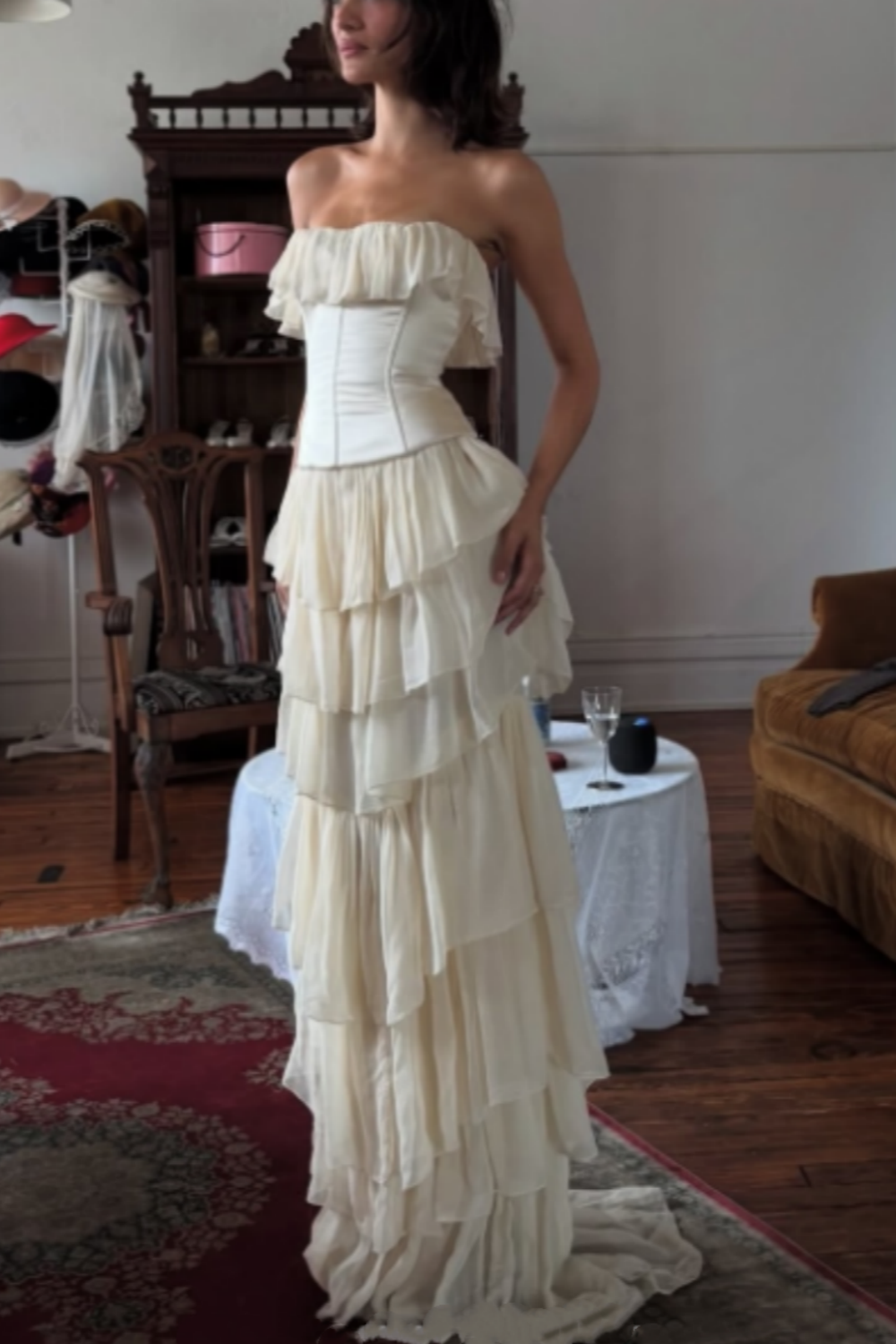 Ivory White Vintage Elegant Chiffon Ruffle Long Prom dresses Evening Dress Party Dress gh4884
