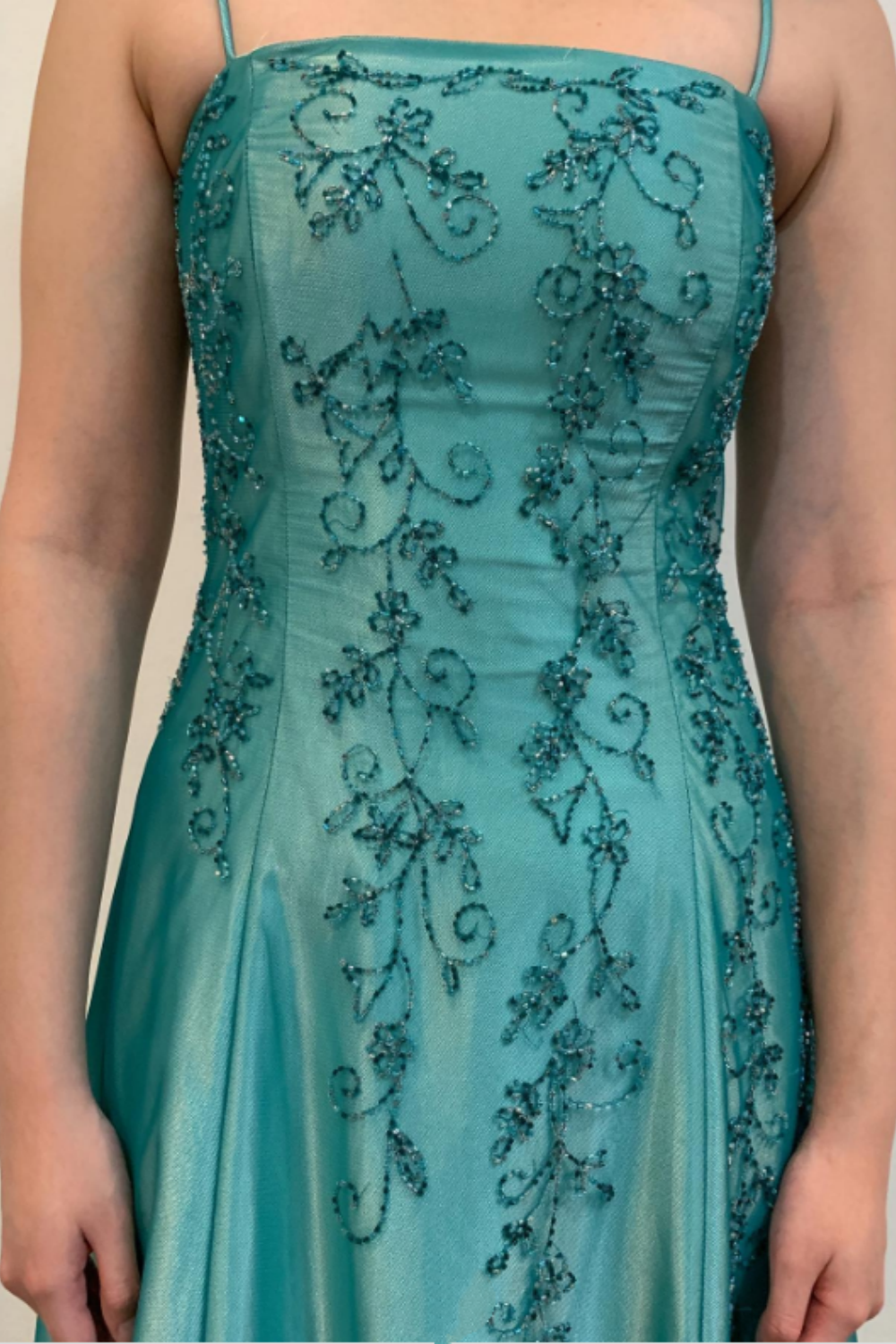 Girlhomeshops – Grünes, exquisites, florales Perlenkleid, langes Satin-Ballkleid, Abschlusskleid, gh5524