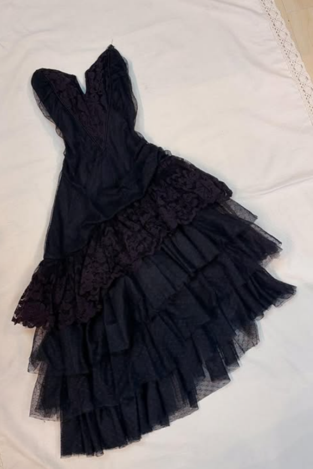 Girlhomeshops--Black Lace Midi Chiffon Homecoming Dress gh5529