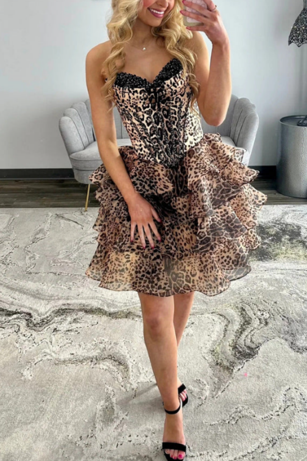 girlhomeshops-🐆🖤🤎 Fashionable exquisite beaded leopard print A-line short homecoming dresses tight hoco dresses gh5811
