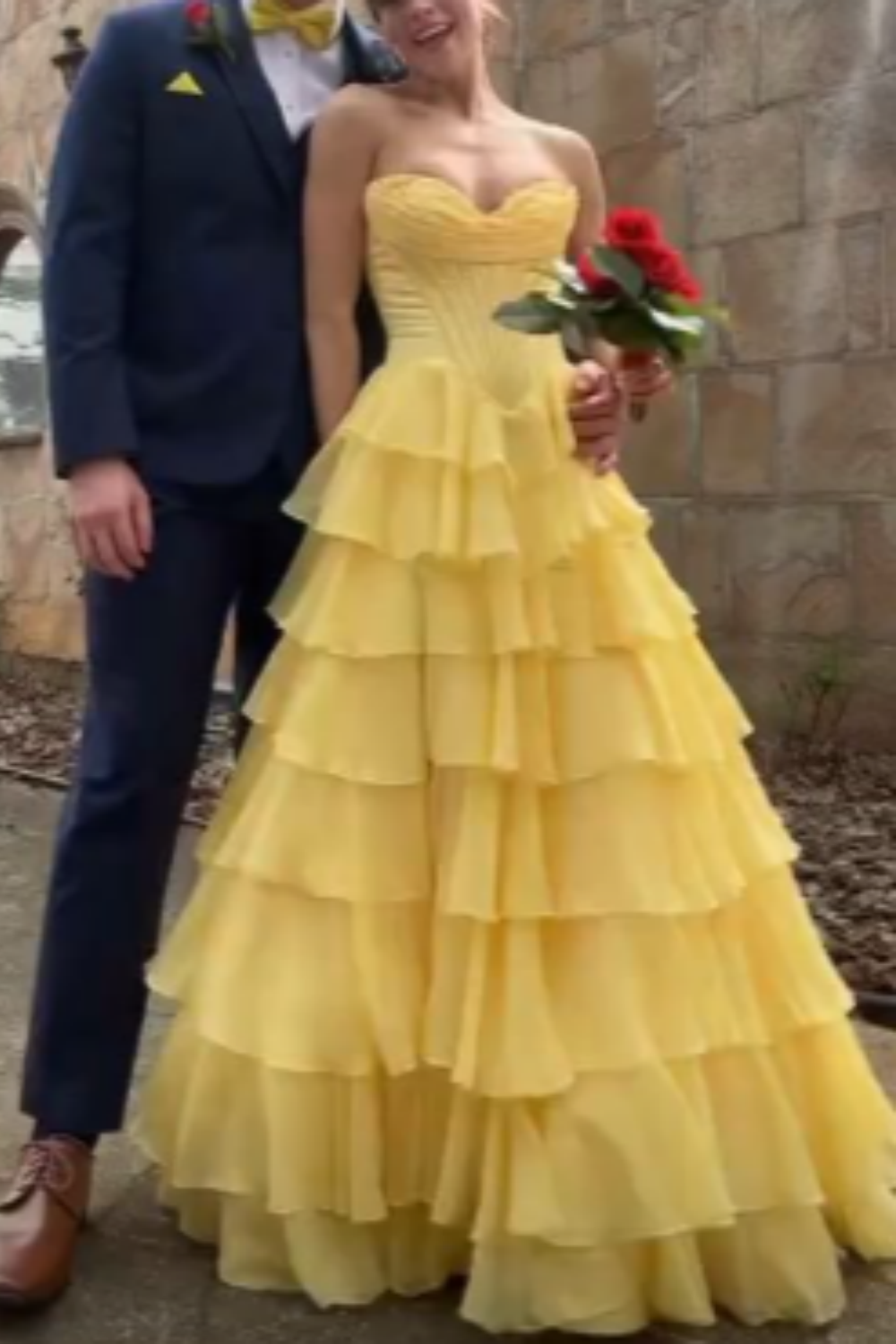 girlhomeshops-Gelbes, elegantes, langes Ballkleid aus Tüll, gh5872