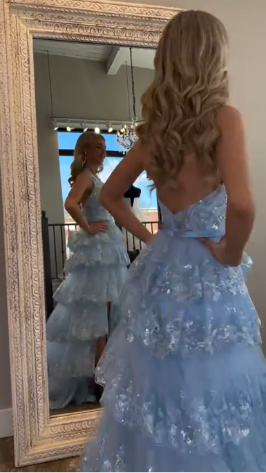 girlhomeshops-Blaues langes Prinzessinnen-Abschlussballkleid mit glänzenden Pailletten und langem Tüll gh5926