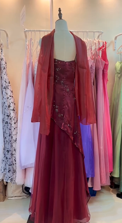 Burgundy Vintage Beaded Long Ball Gown Evening Dress Floor Length Party Dress with Scarf gh3059