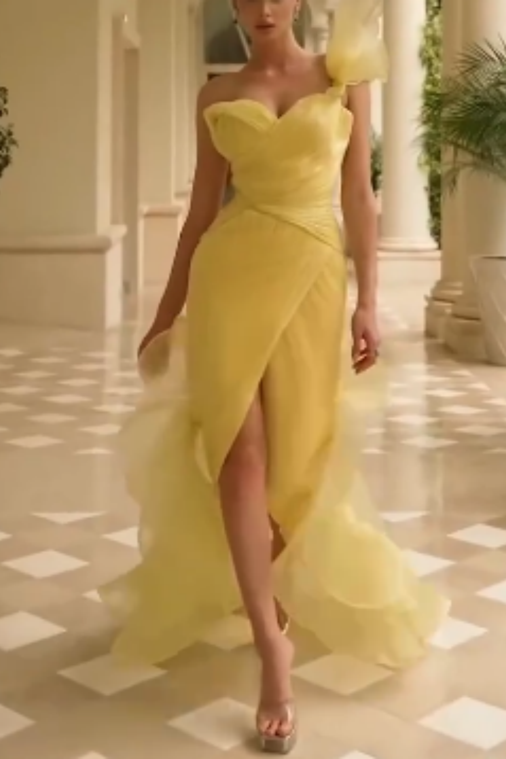 girlhomeshops- Yellow Fashion One-Shoulder Sheer Long Dress gh6201