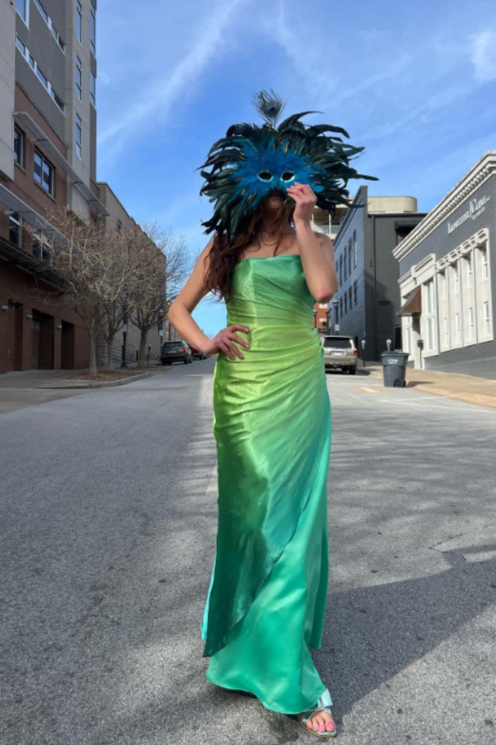 girlhomeshops-Gradient Green Shiny Satin Strapless Train Gown, Sleeveless Rhinestone Elegant Evening Dress gh6343