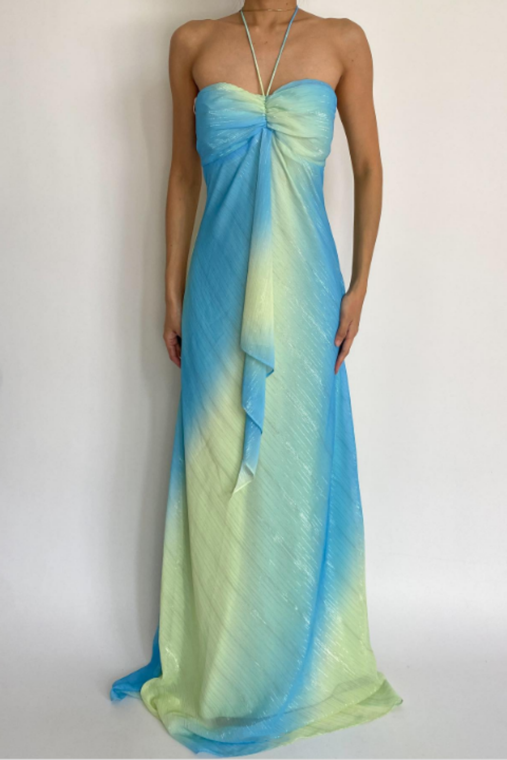 girlhomeshops-Blue-Green Gradient Lurex Halter Sleeveless Train Gown, Resort-Style Ruffle & Flowy Elegant Dress gh6346