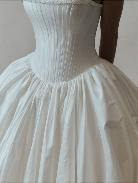 Vintage Princess Style Spaghetti Strap Sleeveless Gown | Satin Waist-Fitted Ballgown Maxi Dress for Wedding Bridal Engagement Luxury Dinner Party gh6419