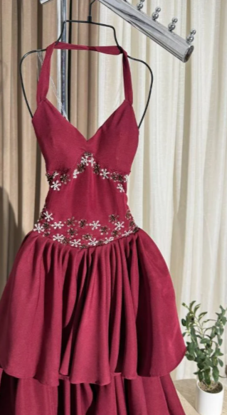 girlhomeshops-Burgundy Chiffon Long Dress With Delicate Beading gh6251