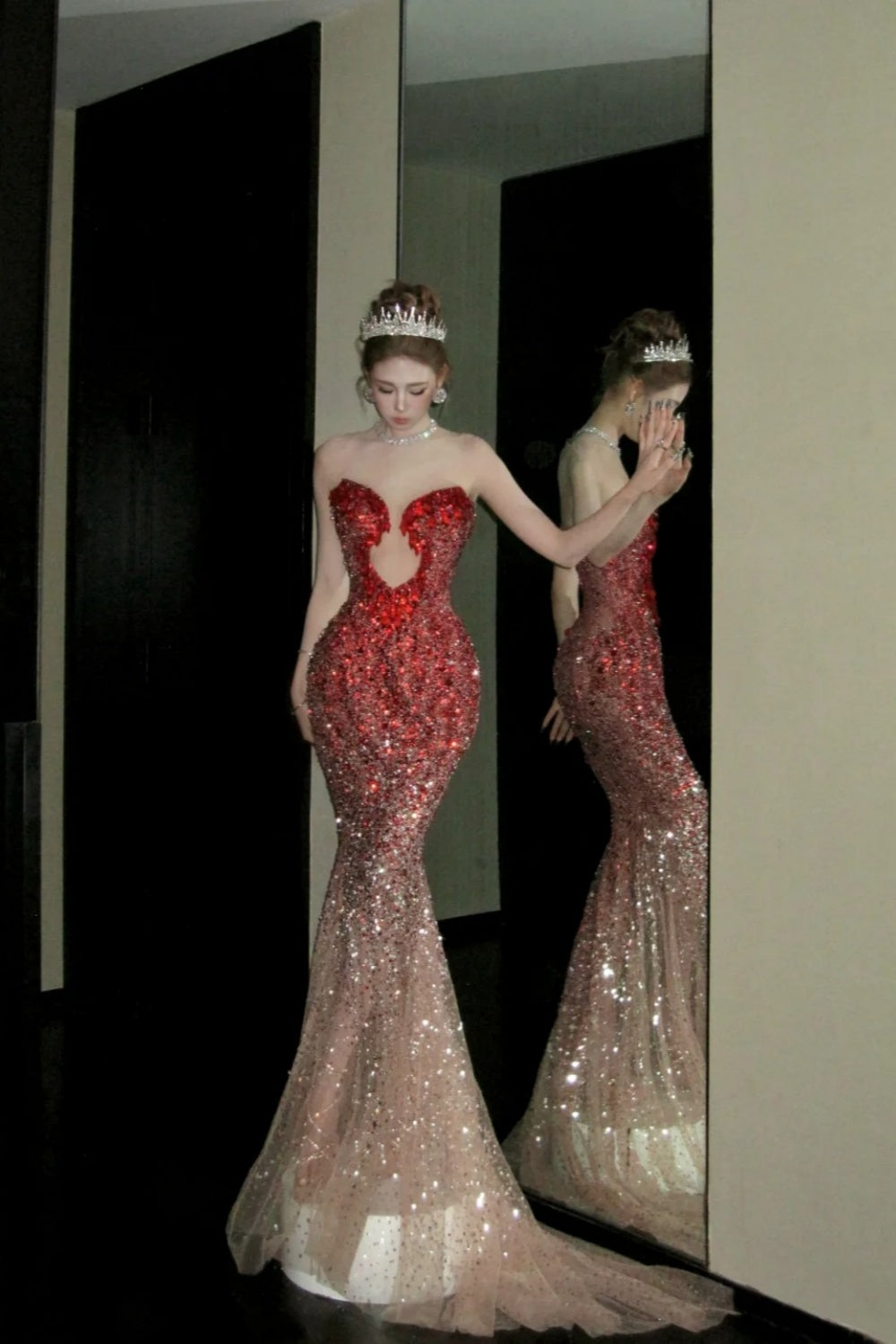 girlhomeshops- Red Divine Robe, Red Sparkle Waist Hip Ratio Mermaid Tail Dress gh6210