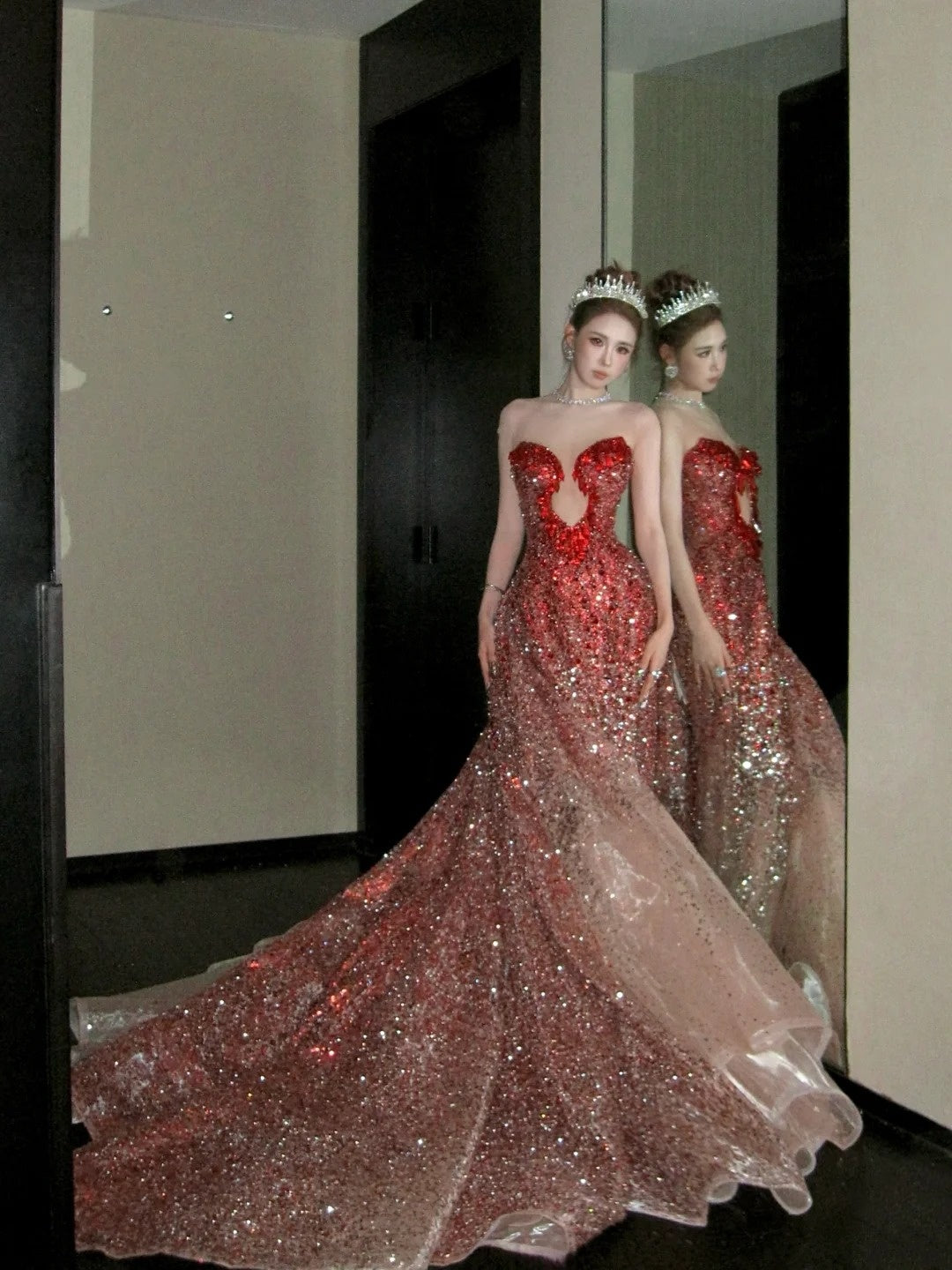 girlhomeshops- Red Divine Robe, Red Sparkle Waist Hip Ratio Mermaid Tail Dress gh6210