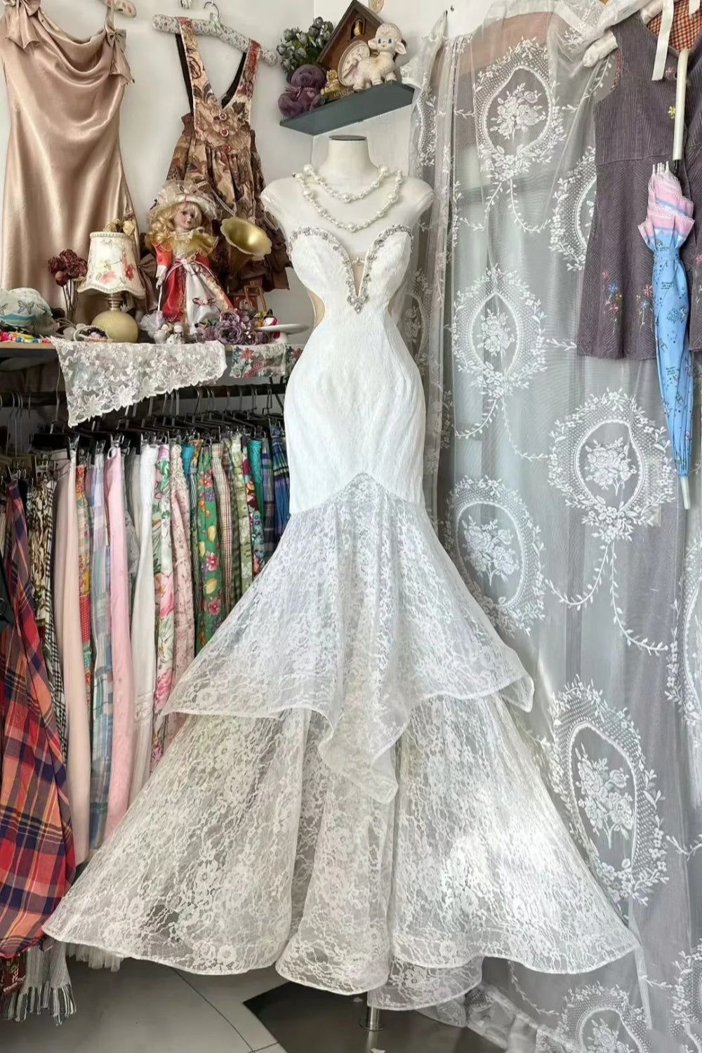 Fairy White Lace Strapless Mermaid Dress | Crystal Cutout Multi-Layer Train Gown, Wedding Gala Gift Dress for Girls gh6448