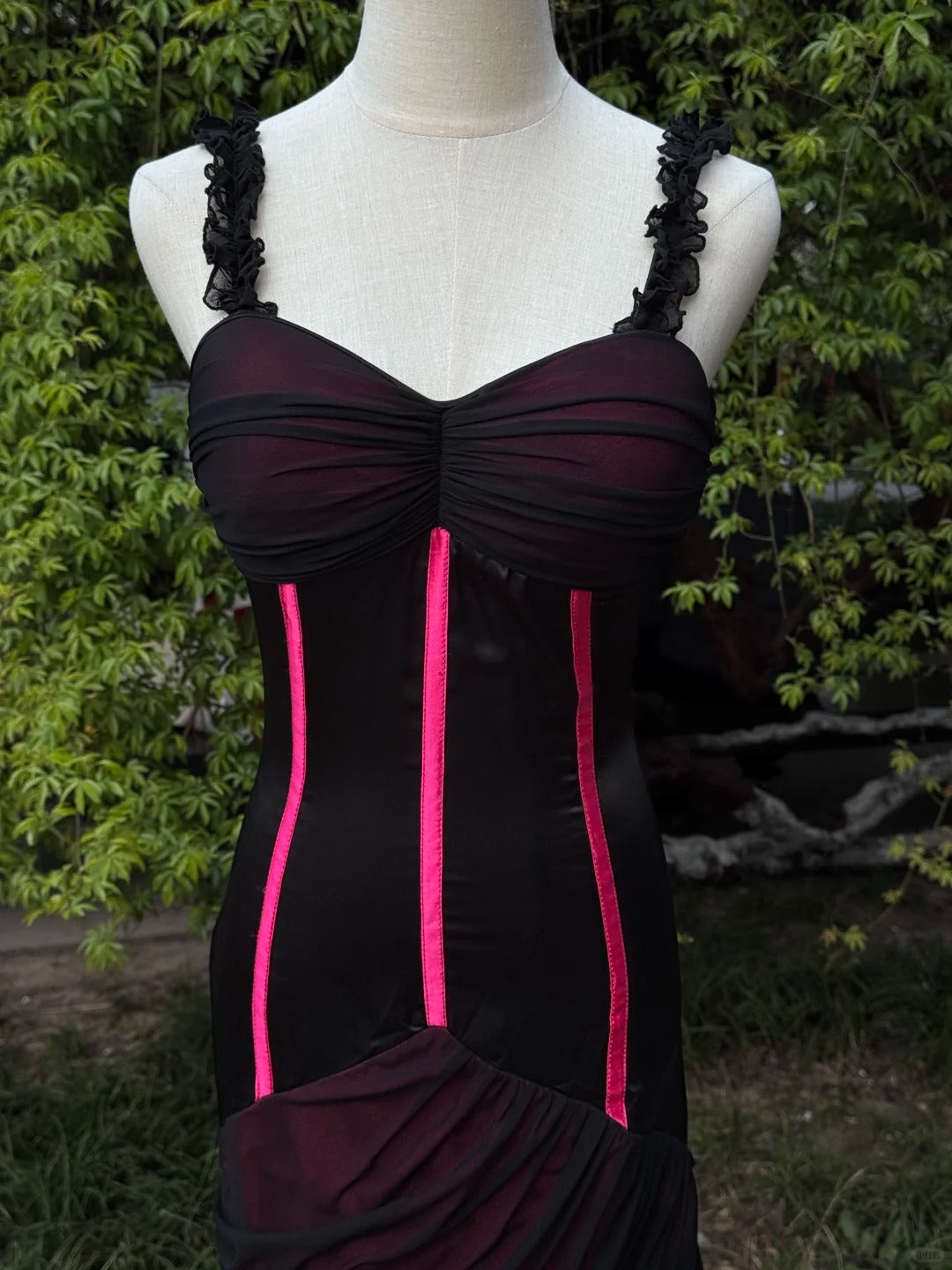 Robe de soirée longue en tulle, élégante et sexy, en dentelle noire et rose, style rétro, en forme de cœur, gh4143