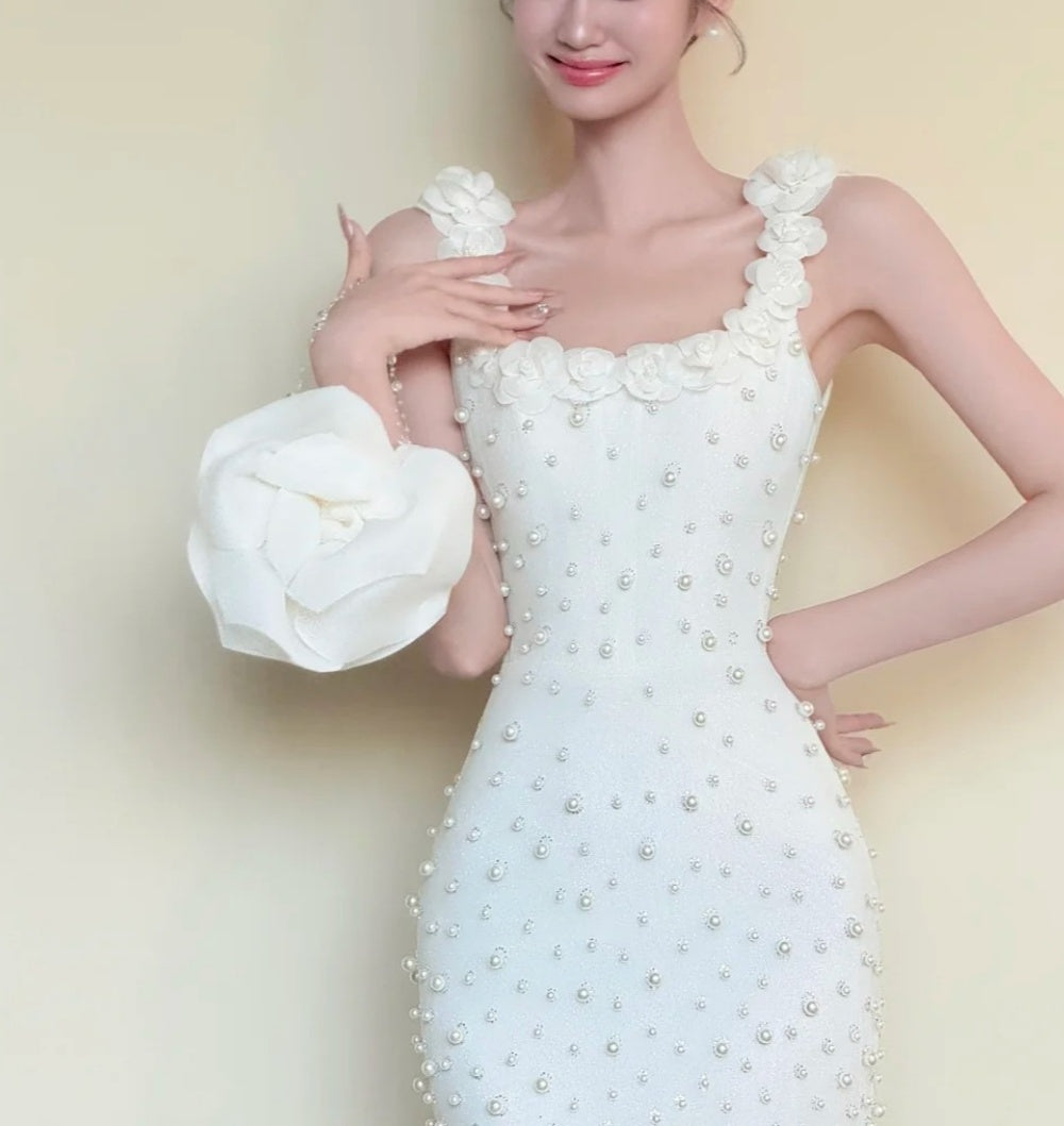 girlhomeshops-White Elegant And Delicate Beaded Satin Prom Dress gh6233