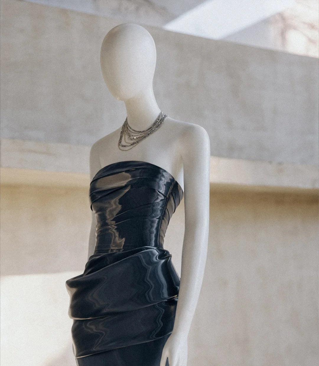 Robe de soirée longue en satin Y3K style gothique cybermécanique bleu métal liquide déesse gh4545