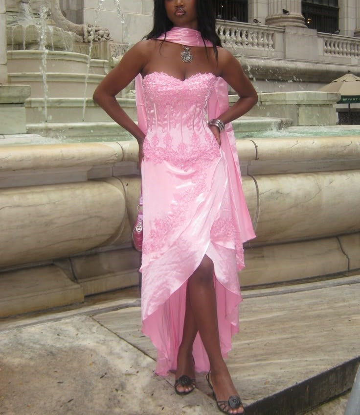 Robe de soirée longue en satin rose, élégante, décolleté en cœur, perles exquises, à volants, en dentelle, gh3826