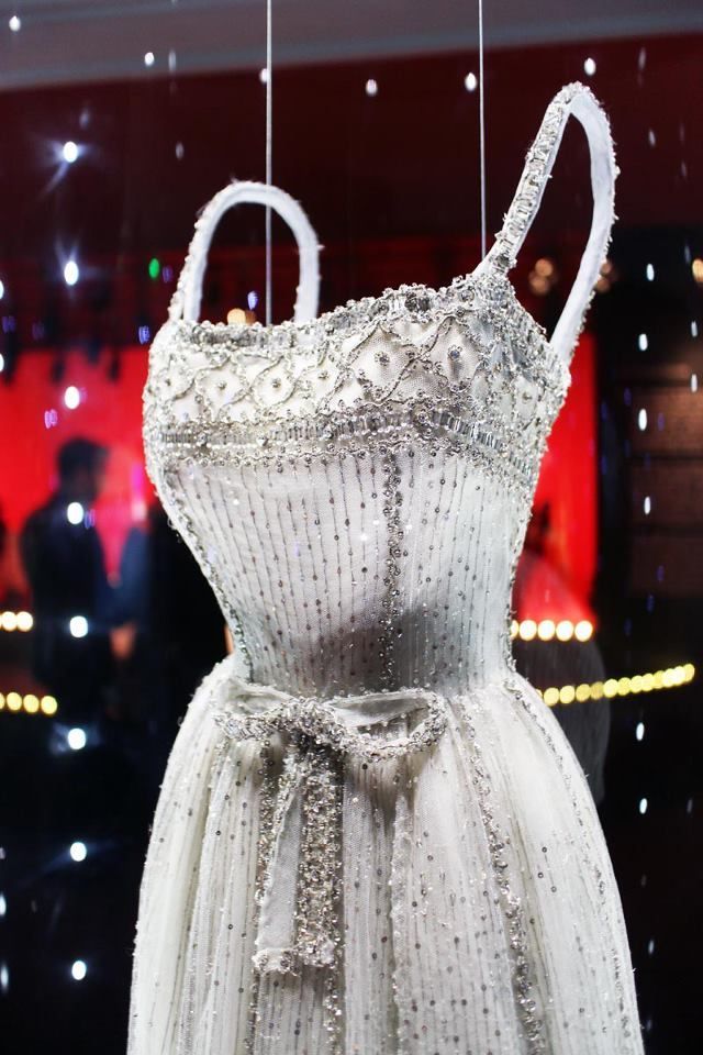 Girlhomeshops - Robe de soirée courte blanche, magnifique, en tulle brillant et perlé, style princesse, élégante et formelle, Hoco gh5601