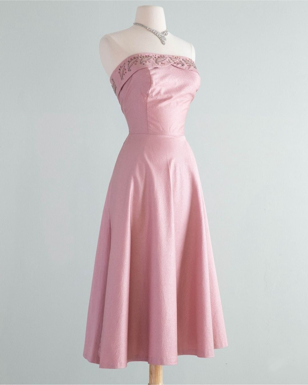 girlhomeshops--Pink Delicate Floral Short/Mid-Length Bodycon Satin Homecoming Dress gh5563