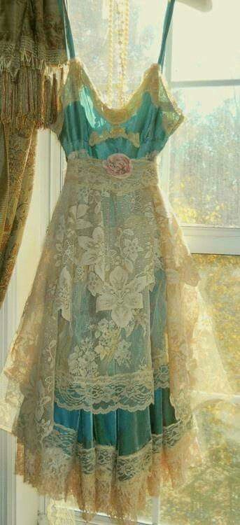 Blue Vintage Lace Long Satin Garden Party Dress gh4754