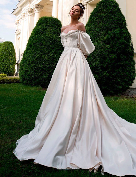 girlhomeshops - Robe de mariée longue en satin blanc à manches courtes et perles gh6221