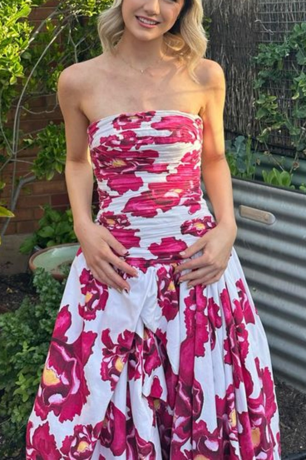 girlhomeshops-Rotes, langes Ballkleid aus Satin-Chiffon mit Blumenmuster, gh5928