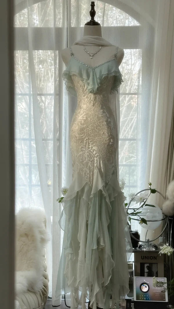 Robe de soirée sirène longue et fine en tulle et dentelle, magnifique robe de bal, charmante, à bretelles spaghetti, perles et volants, verte et blanche, gh3617a
