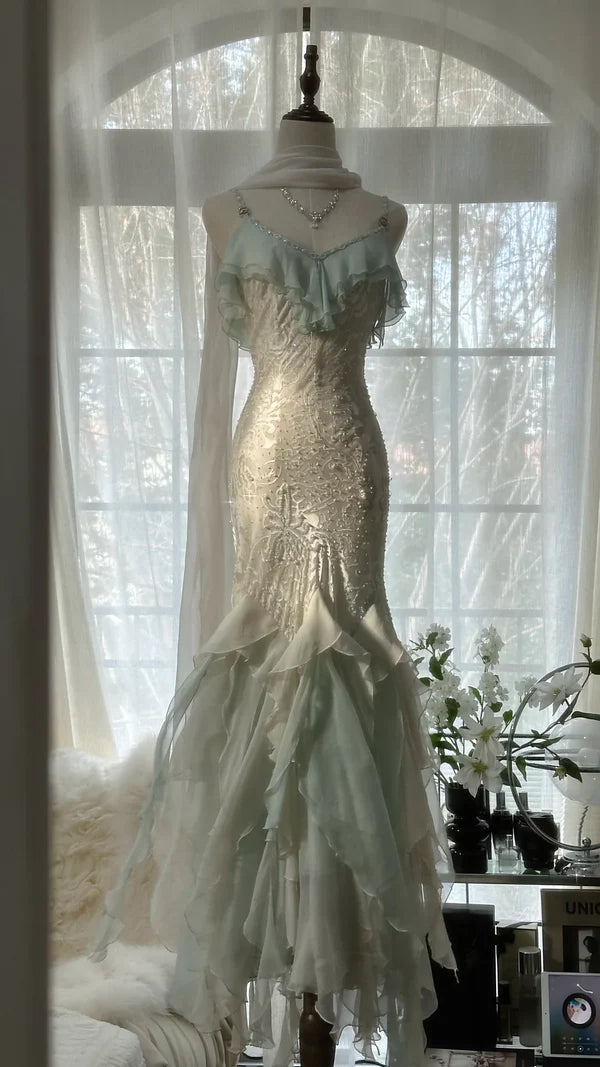 Robe de soirée sirène longue et fine en tulle et dentelle, magnifique robe de bal, charmante, à bretelles spaghetti, perles et volants, verte et blanche, gh3617a